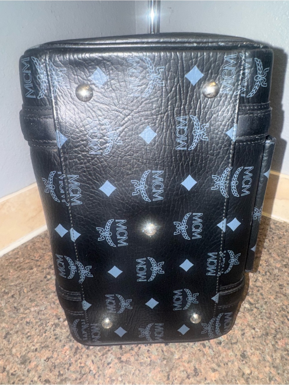 MCM Black Leather Satchel with original cards and MCM keychain EUC - Picture 6 of 12